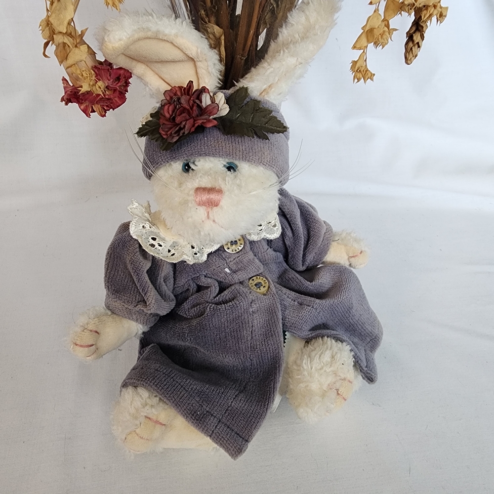 Vintage Collectible Boyds Bears Jenna D. Lapinne Jointed Rabbit Plush